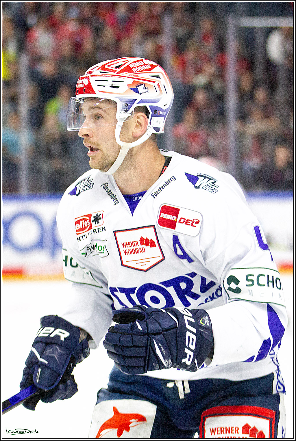 PENNY DEL;  Koelner Haie - Schwenninger Wild Wings; Koeln, 08.10.2021